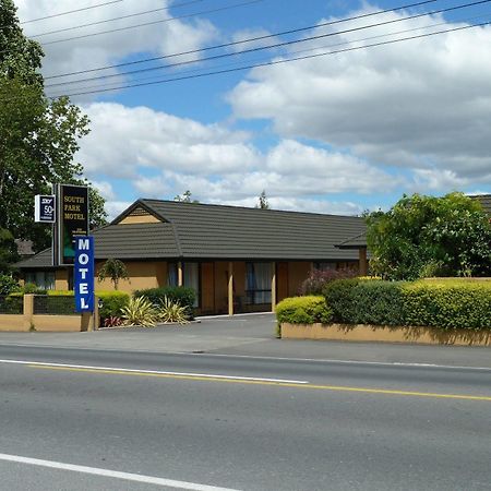 South Park Motel Мастертон Экстерьер фото