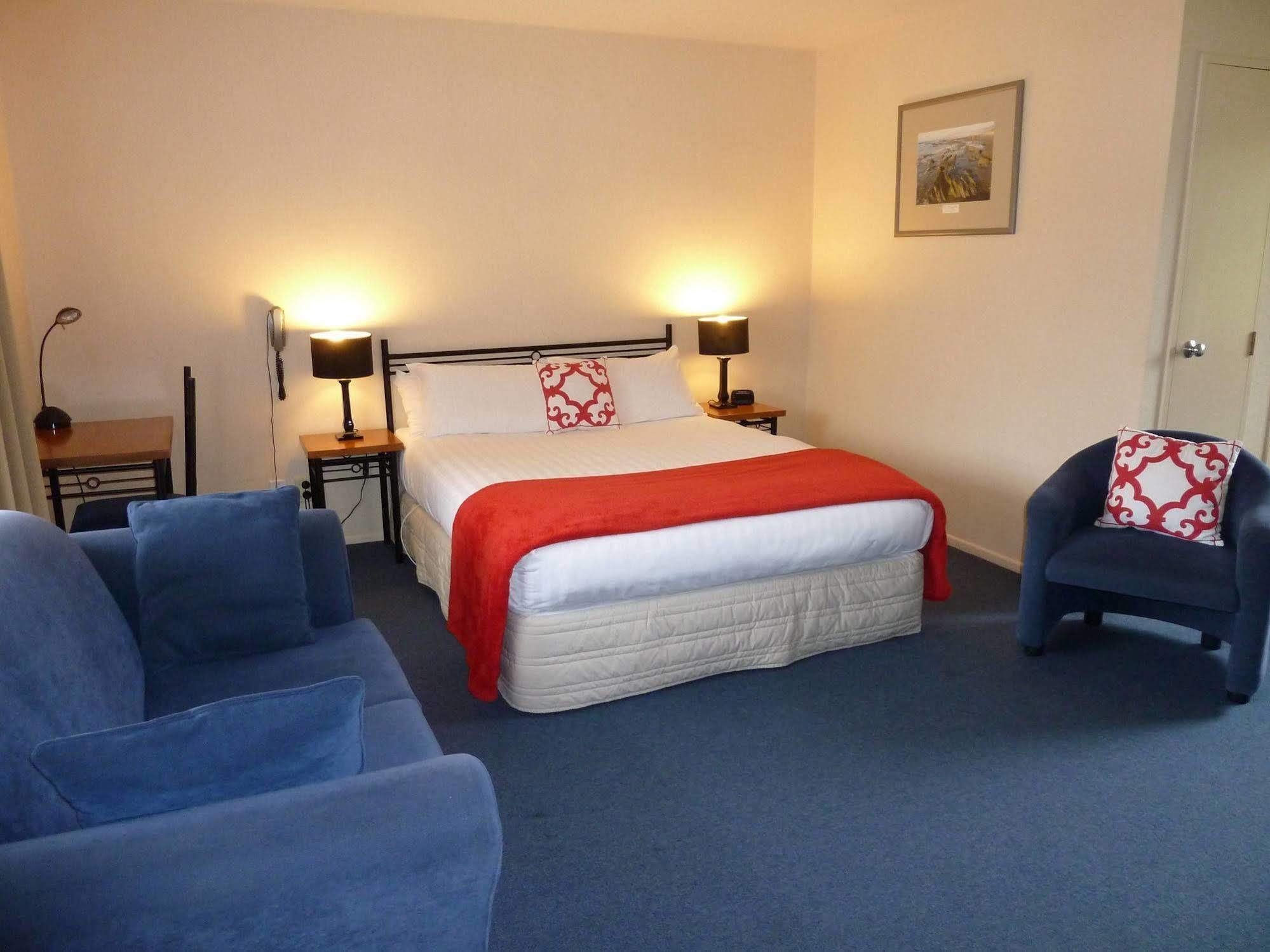 South Park Motel Мастертон Экстерьер фото